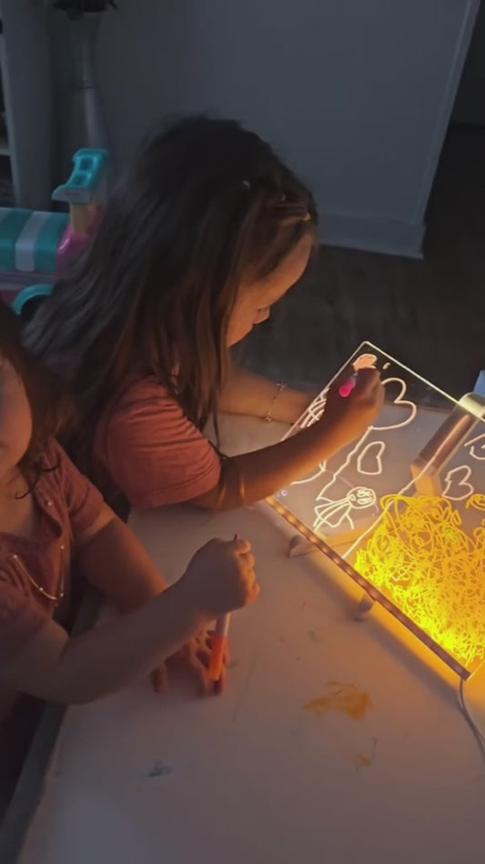 Tableau Magique LED – Ardoise Lumineuse de Dessin & Créativité (Effet Néon)